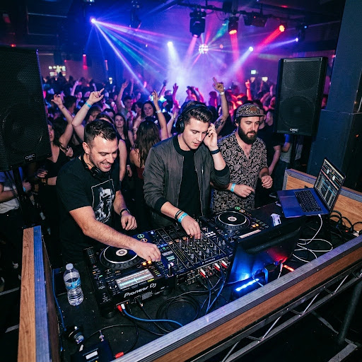 Why DJ Controller Rental Is the Secret Behind Unforgettable Events